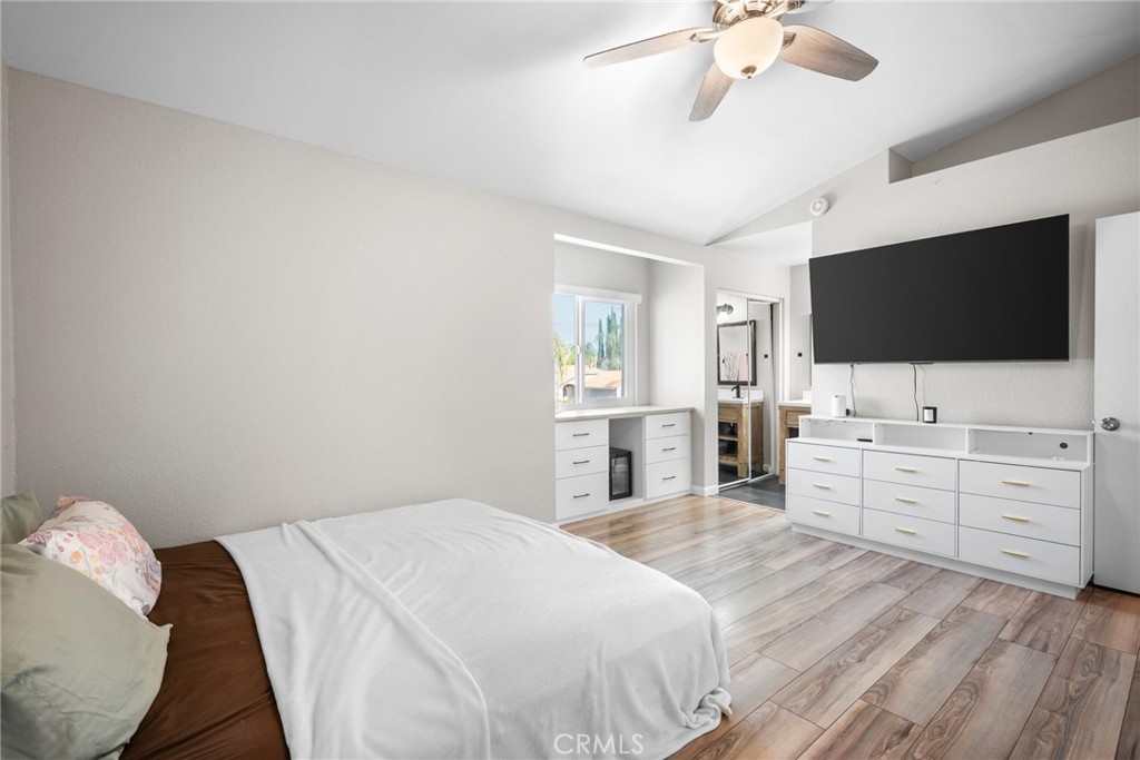 39752 Oak Cliff Drive Property Photo 25