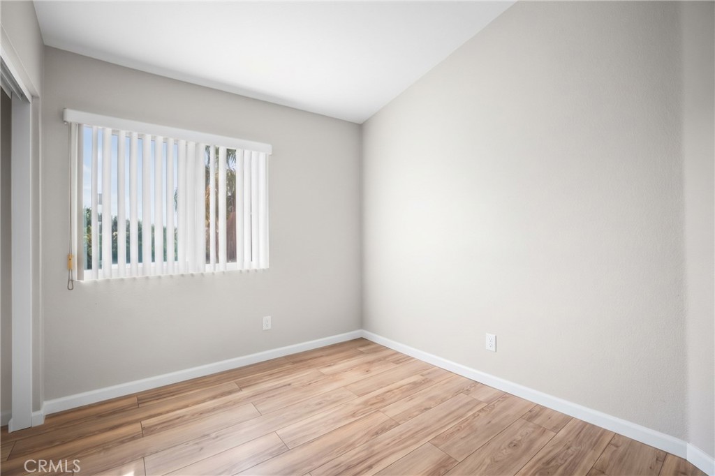 39752 Oak Cliff Drive Property Photo 31