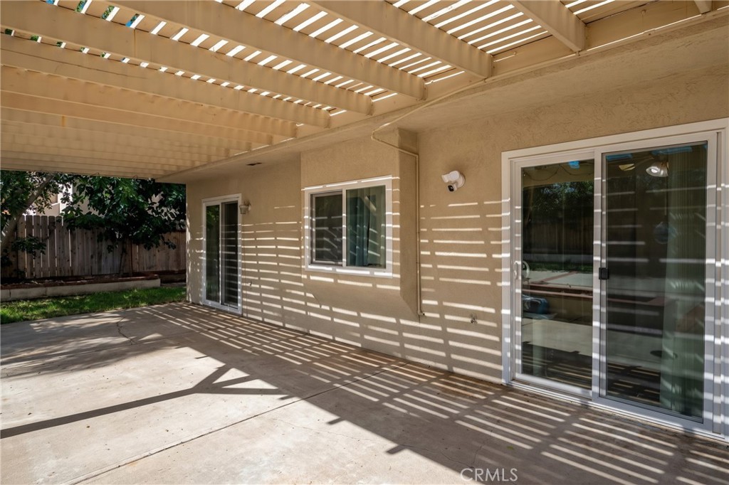 39752 Oak Cliff Drive Property Photo 35
