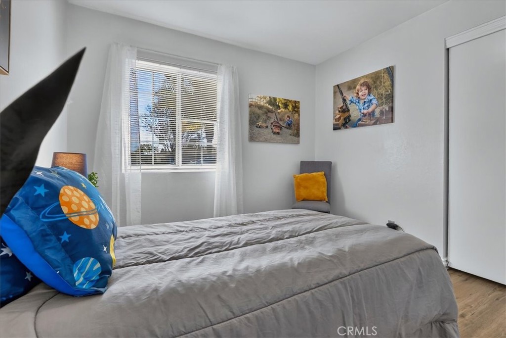 11841 Garnet Property Photo 32