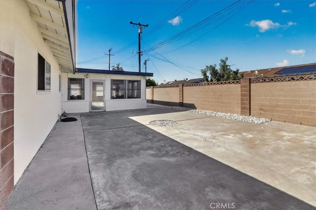 11841 Garnet Property Photo 39