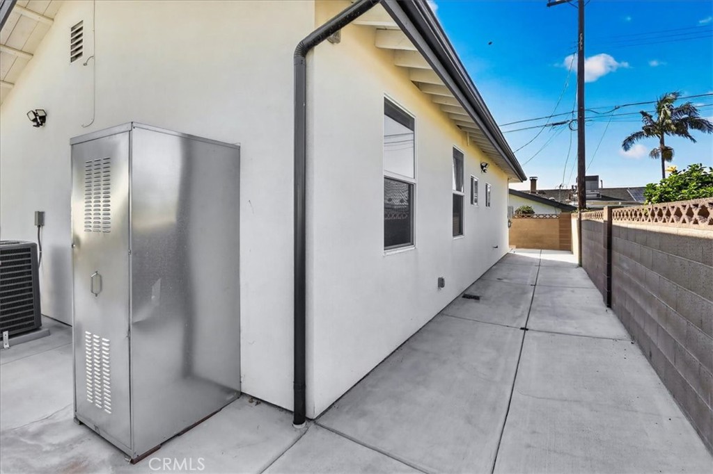 11841 Garnet Property Photo 47