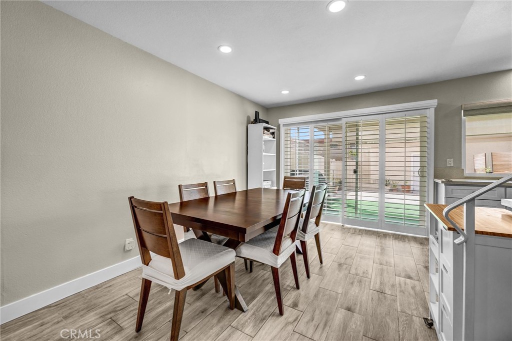 12827 Newhope Property Photo 7