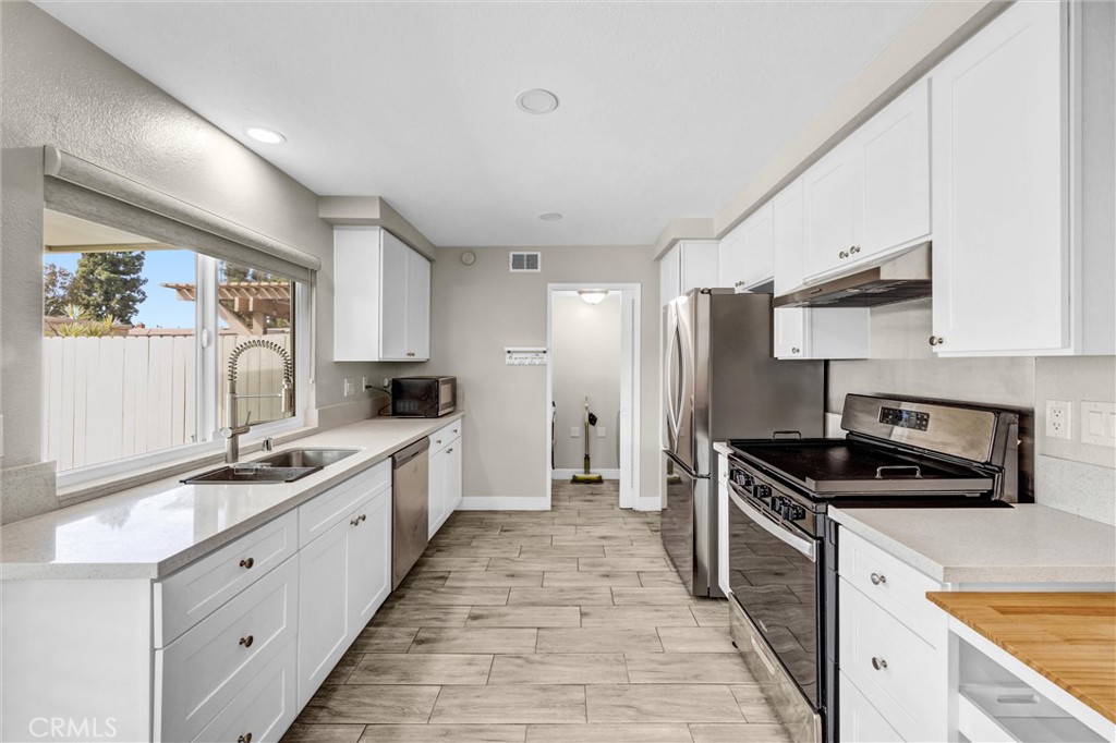 12827 Newhope Property Photo 10