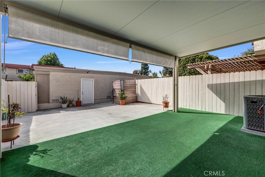 12827 Newhope Property Photo 26