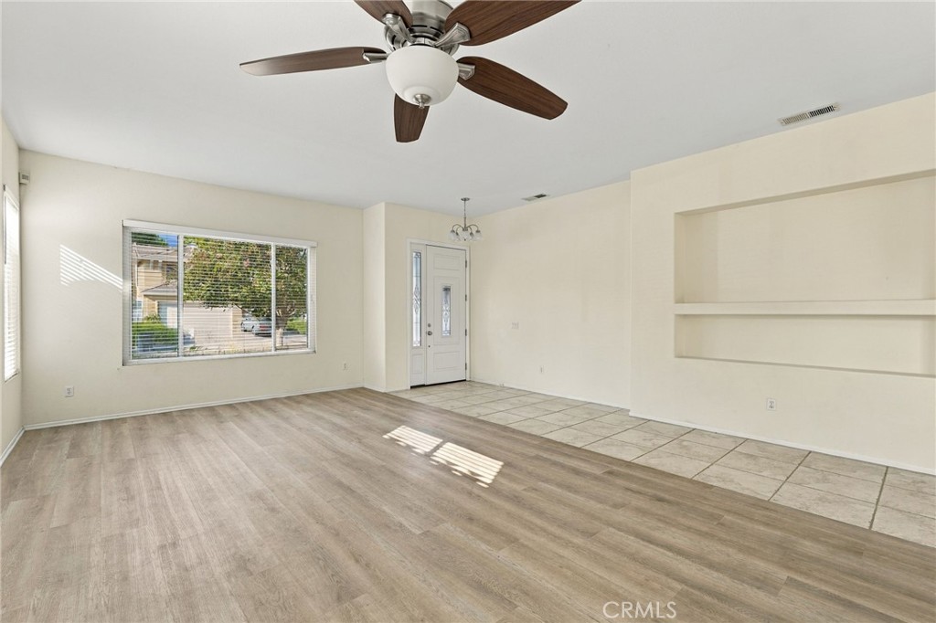 22810 Mountain Ash Property Photo 11