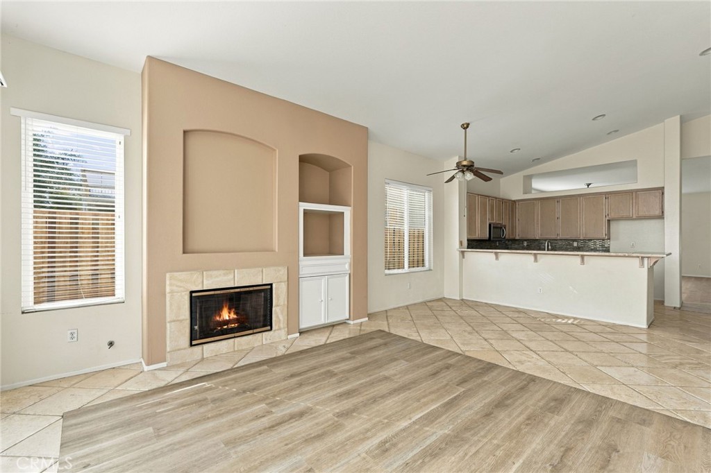 22810 Mountain Ash Property Photo 21