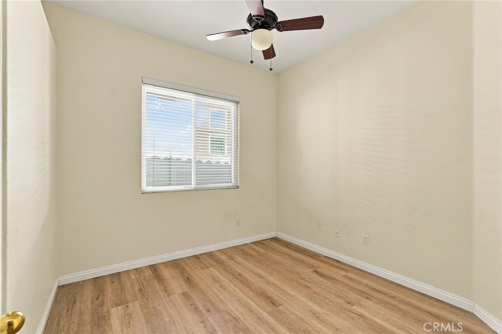 22810 Mountain Ash Property Photo 28