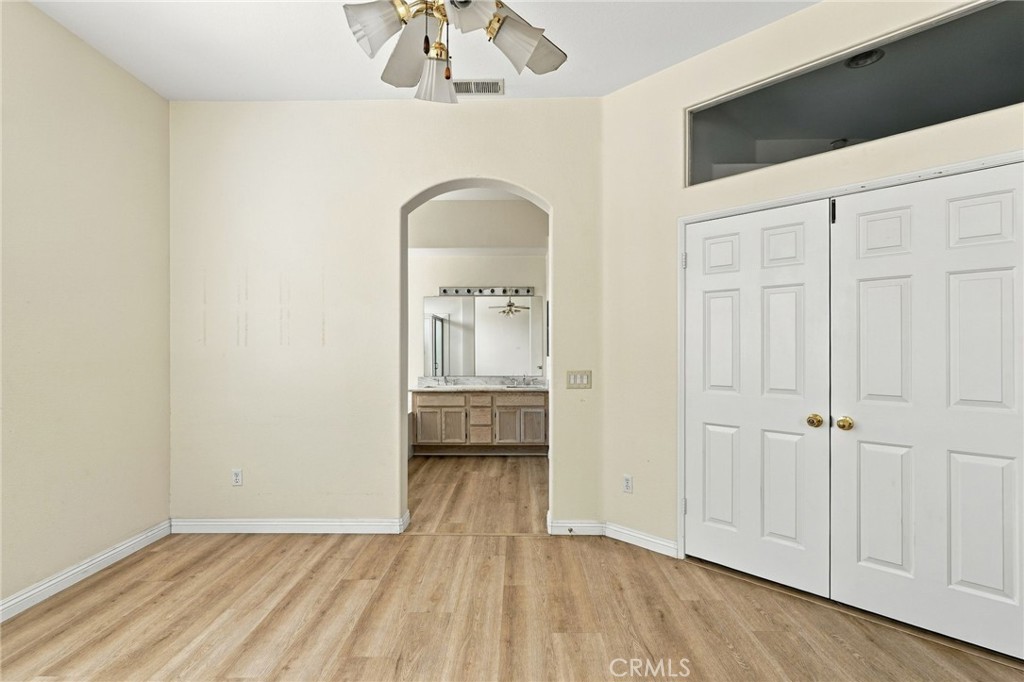 22810 Mountain Ash Property Photo 33