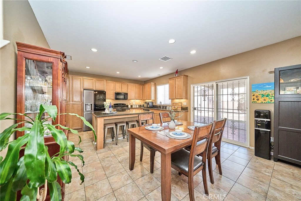 10249 Jennifer Property Photo 14