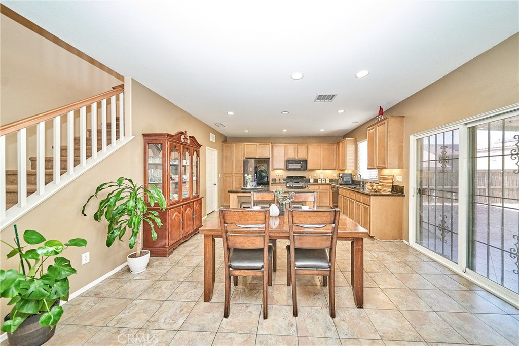 10249 Jennifer Property Photo 16