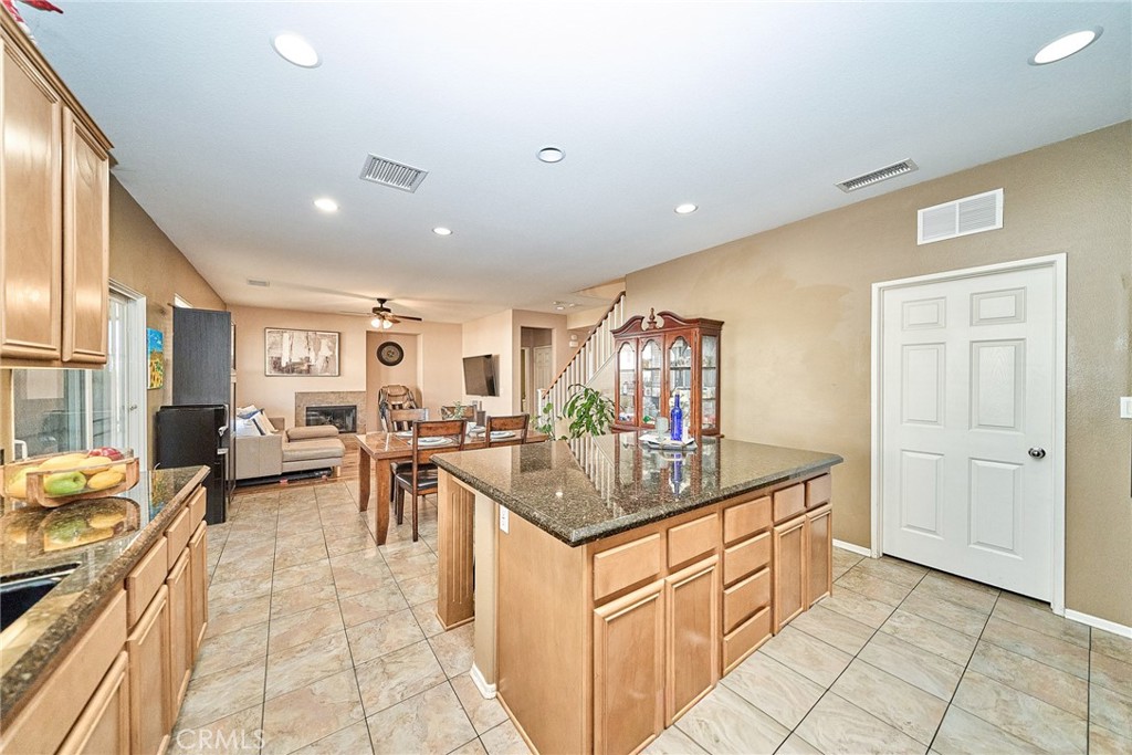 10249 Jennifer Property Photo 17