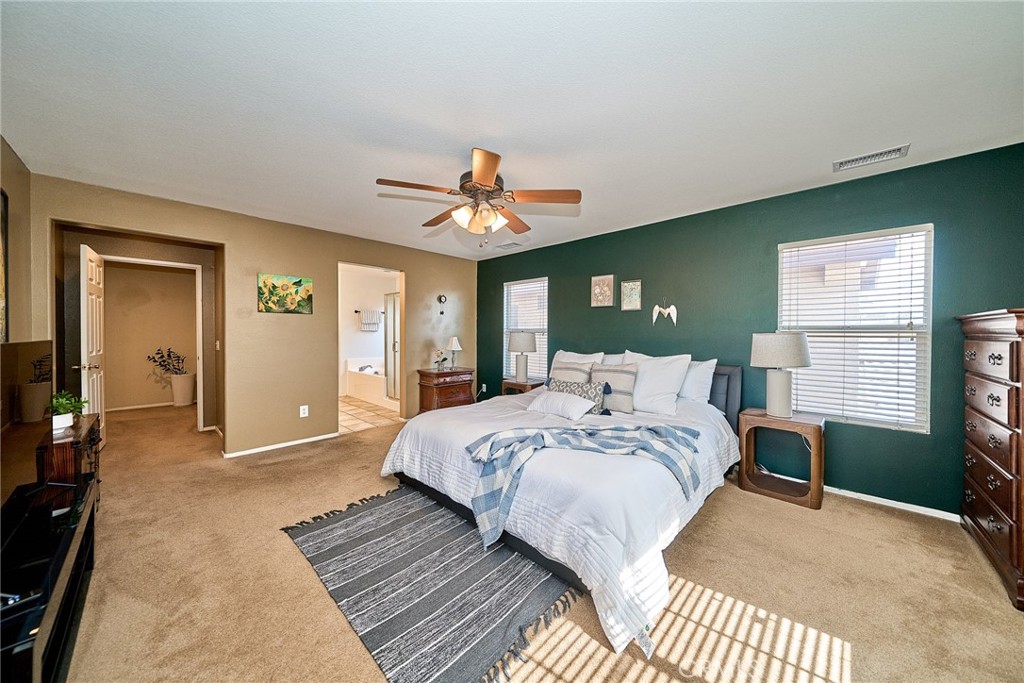 10249 Jennifer Property Photo 22