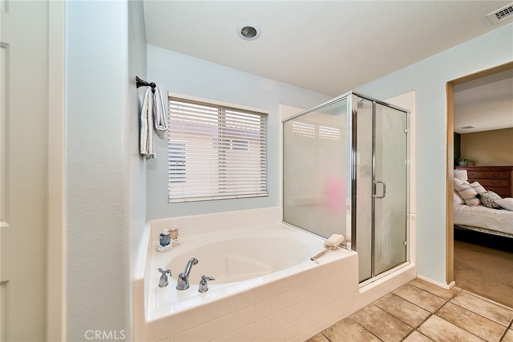 10249 Jennifer Property Photo 29