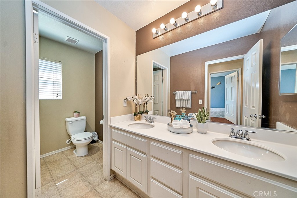 10249 Jennifer Property Photo 38