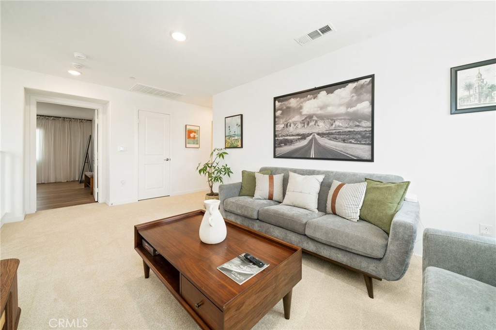 29598 Oakley Court Property Photo 27