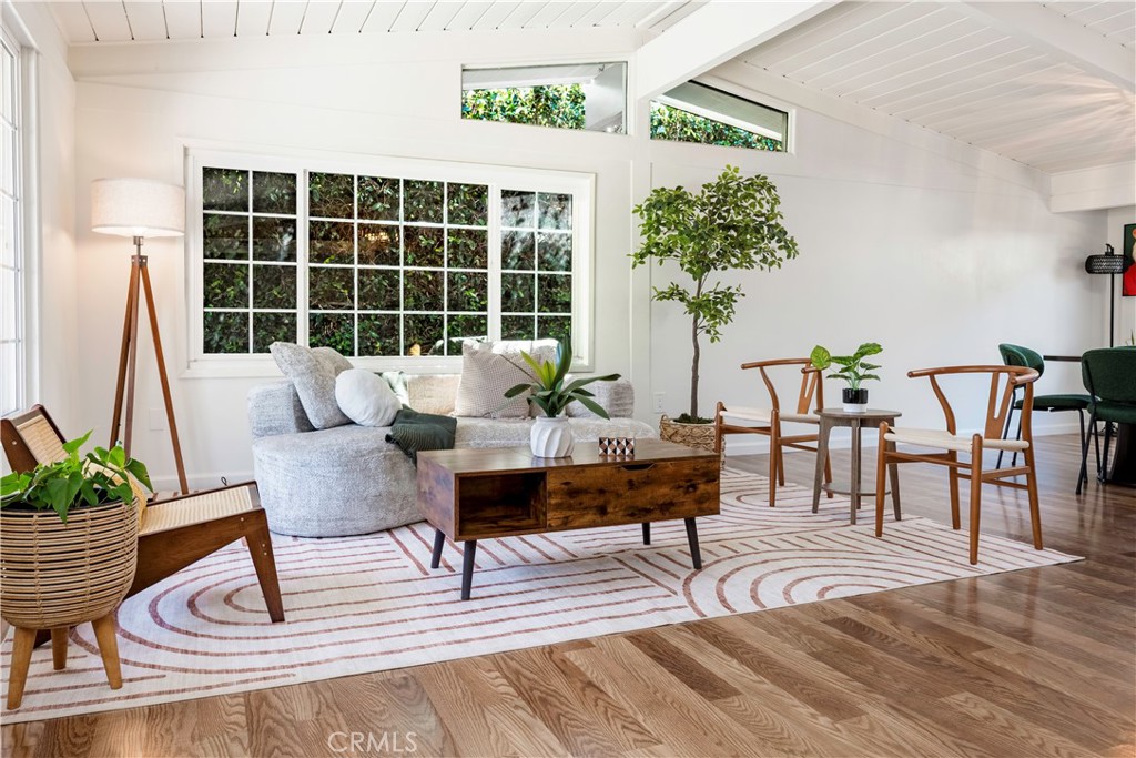 3327 Karen Property Photo 20
