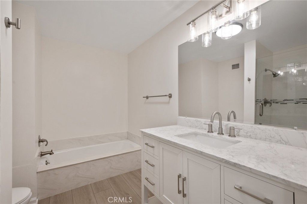 2160 Century Park East 110 Property Photo 15