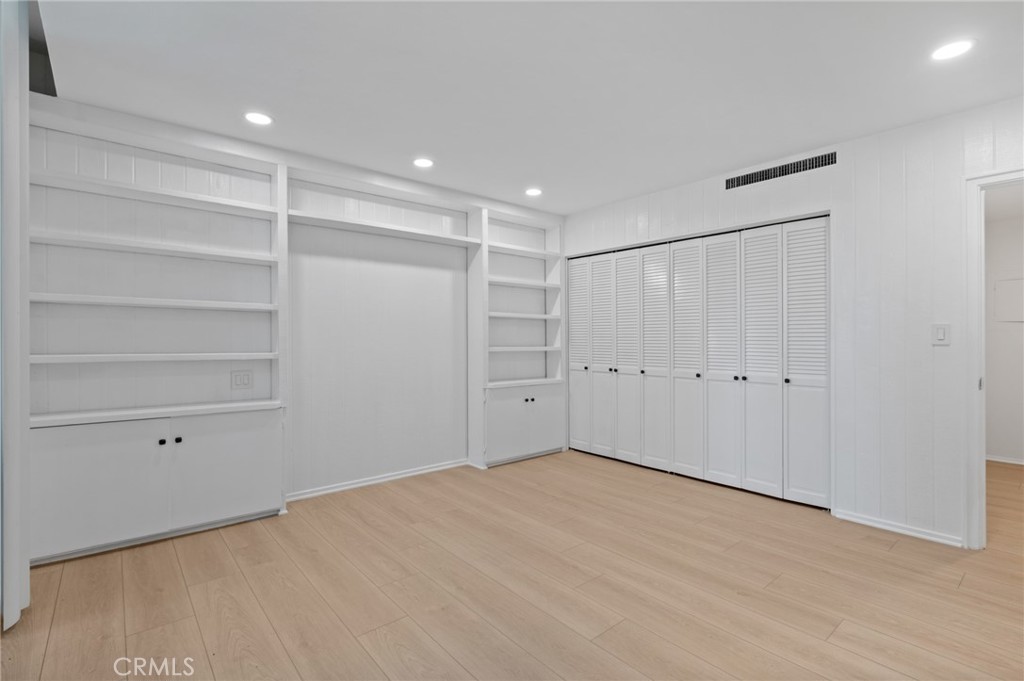 2160 Century Park East 110 Property Photo 17