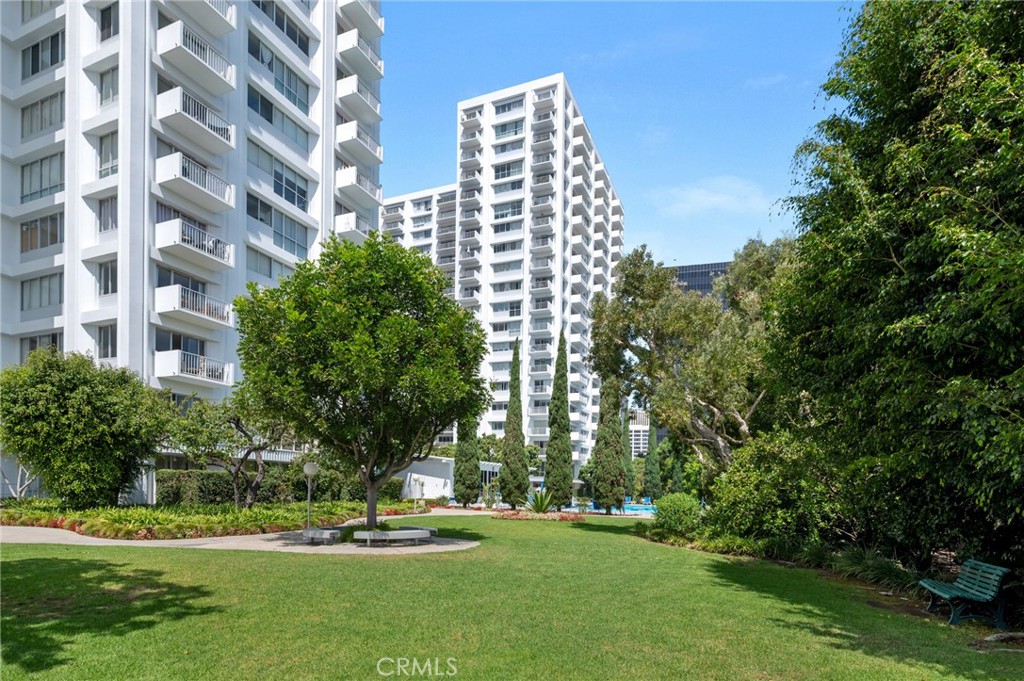 2160 Century Park East 110 Property Photo 30
