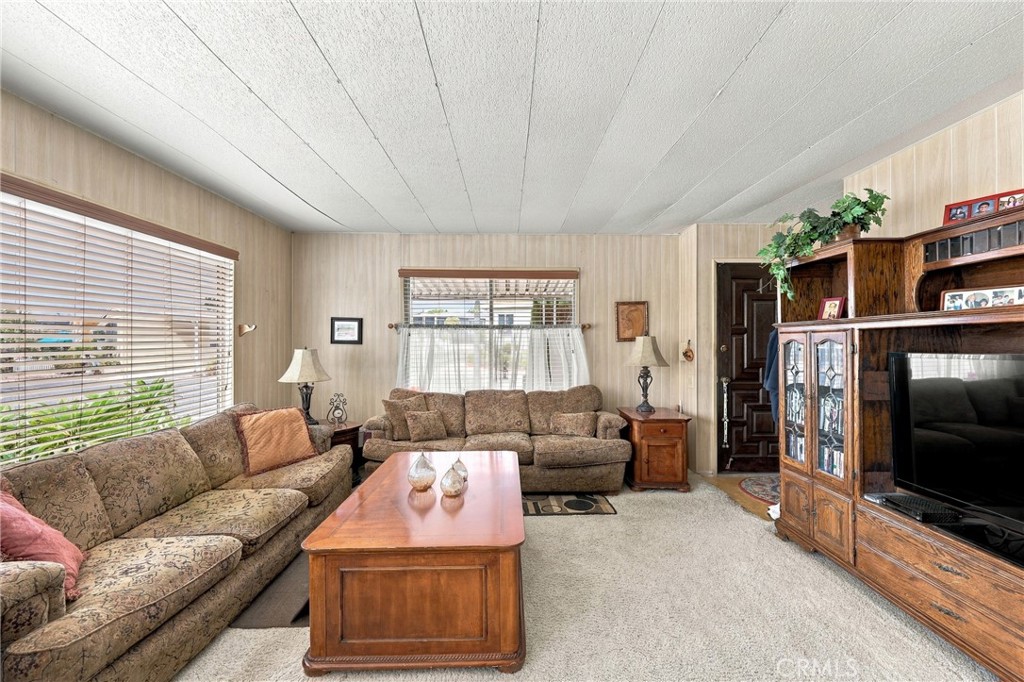 1001 Lambert Road 190 Property Photo 14