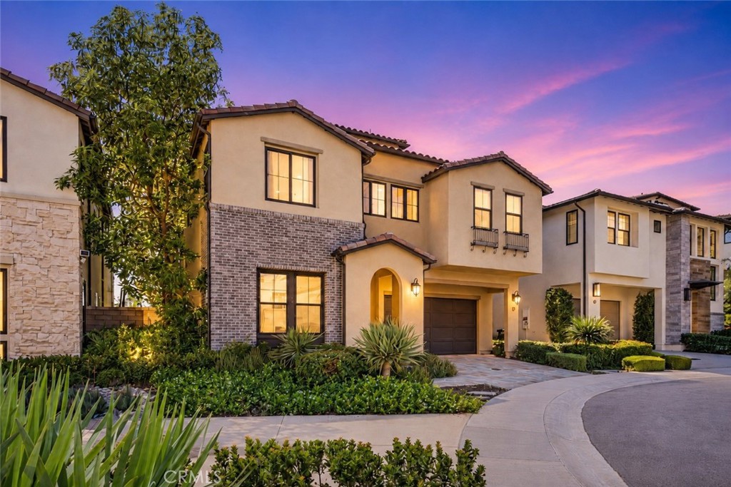 17 Ponte Property Photo 2