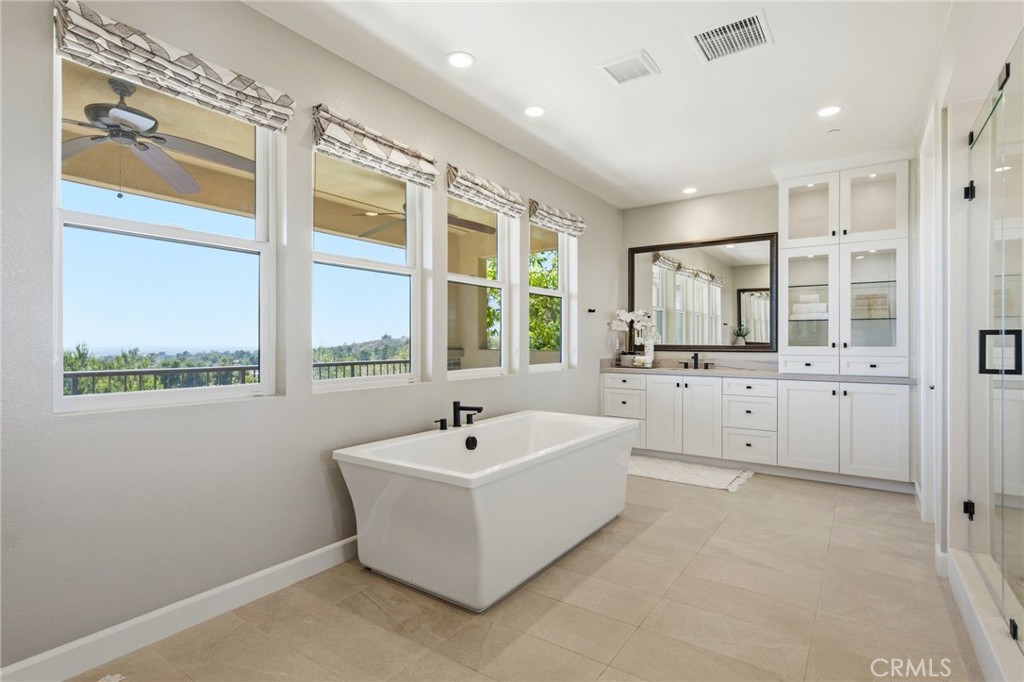 17 Ponte Property Photo 32