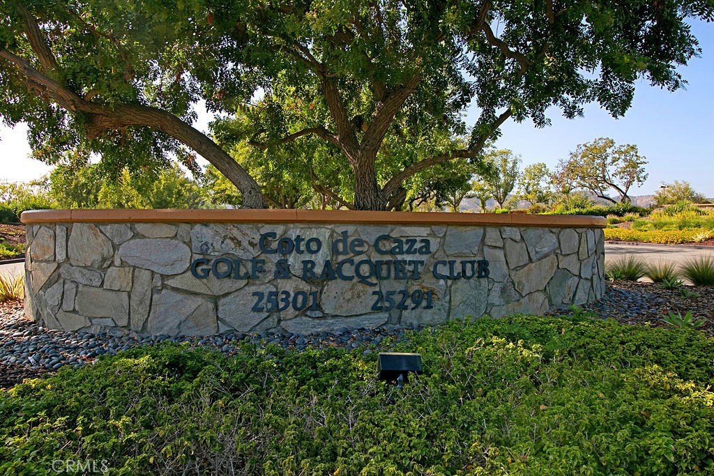6 Mahogany Property Photo 50