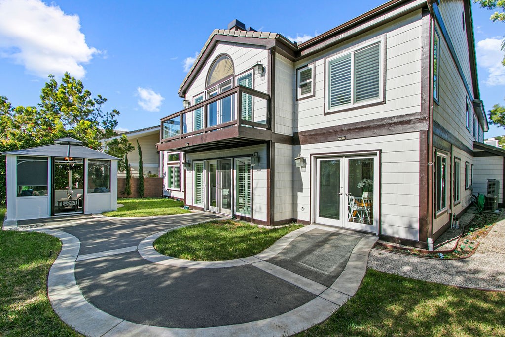 6 Mahogany Property Photo 54