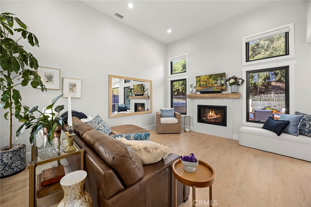 6212 E Twin Peak Property Photo 6