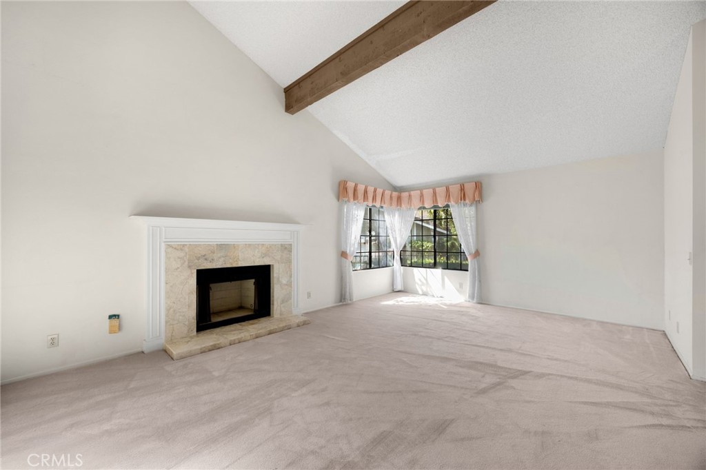 404 Sand Canyon Way Property Photo 6