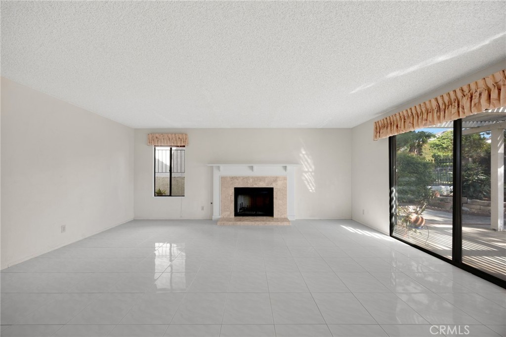 404 Sand Canyon Way Property Photo 12