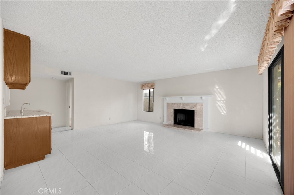 404 Sand Canyon Way Property Photo 13