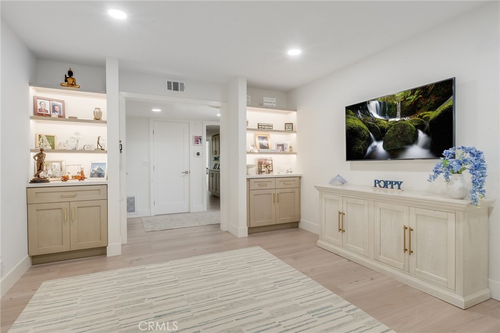 6330 Riviera Property Photo 17