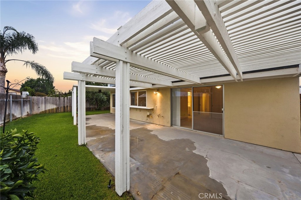 226 Plum Property Photo 28