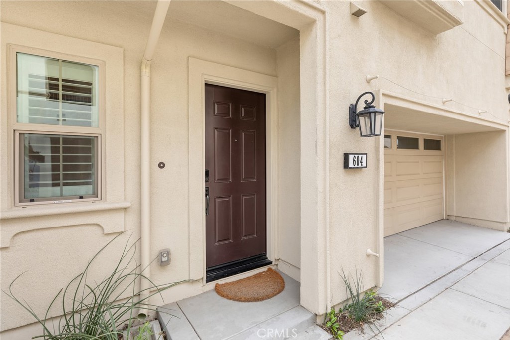 604 White Oaks Property Photo 33