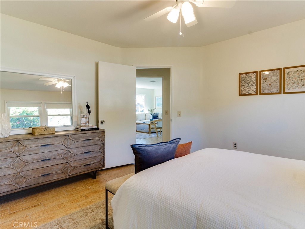1227 Grove Property Photo 19