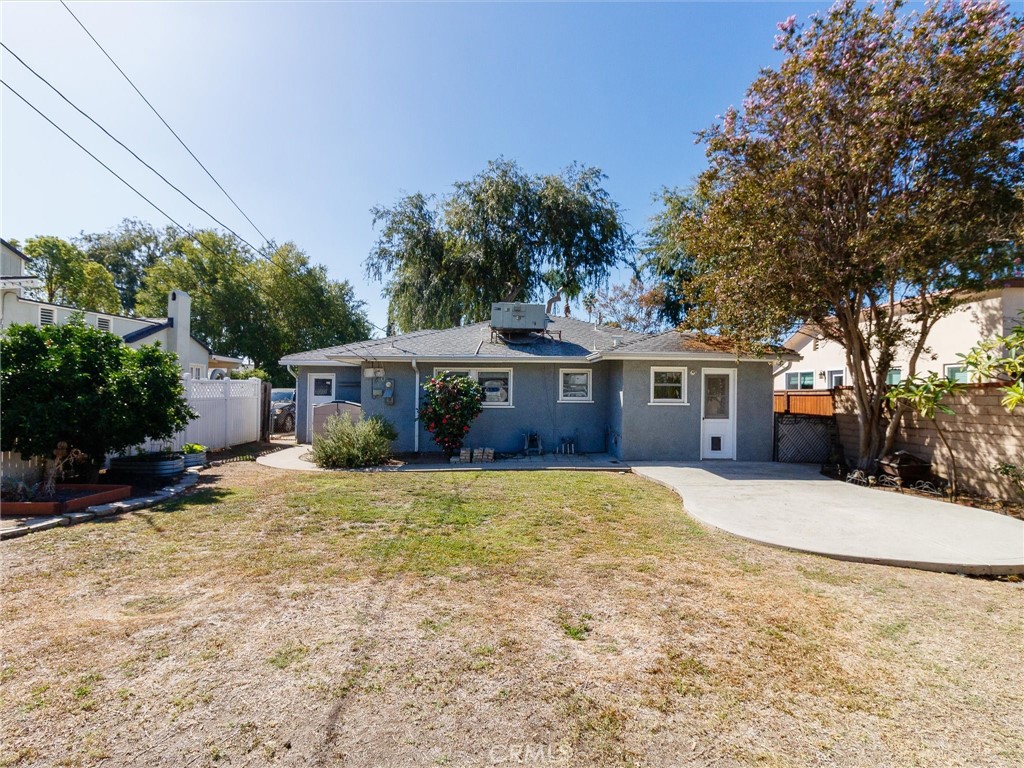 1227 Grove Property Photo 22