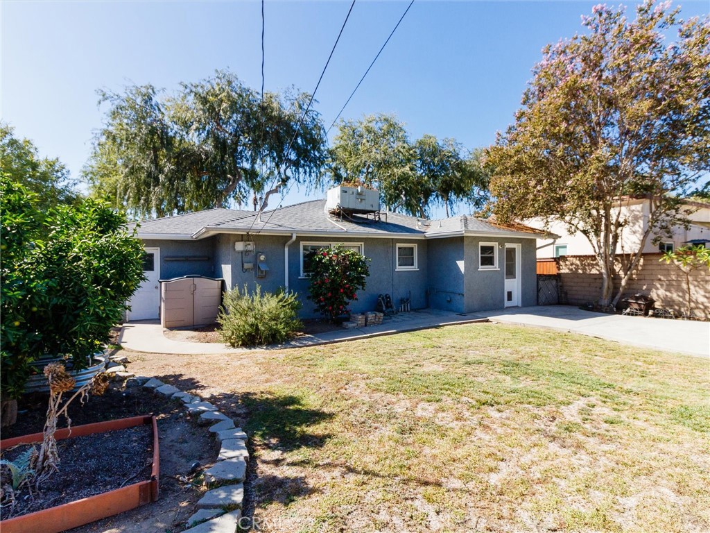 1227 Grove Property Photo 25
