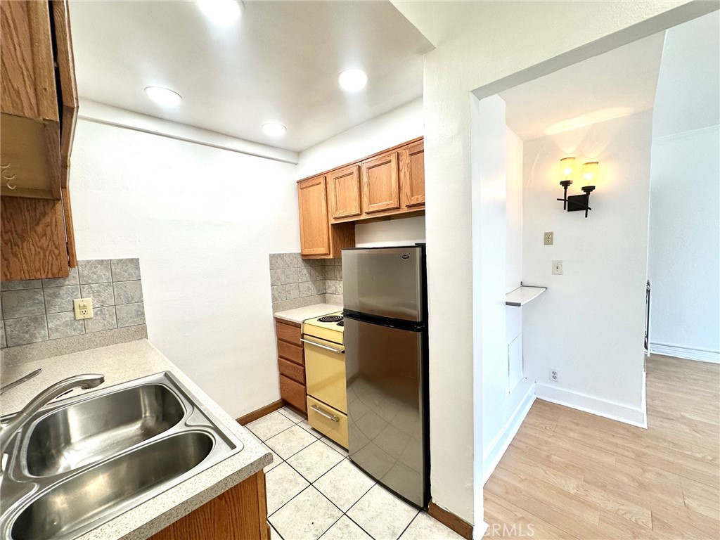 140 Linden Avenue 316 Property Photo 7