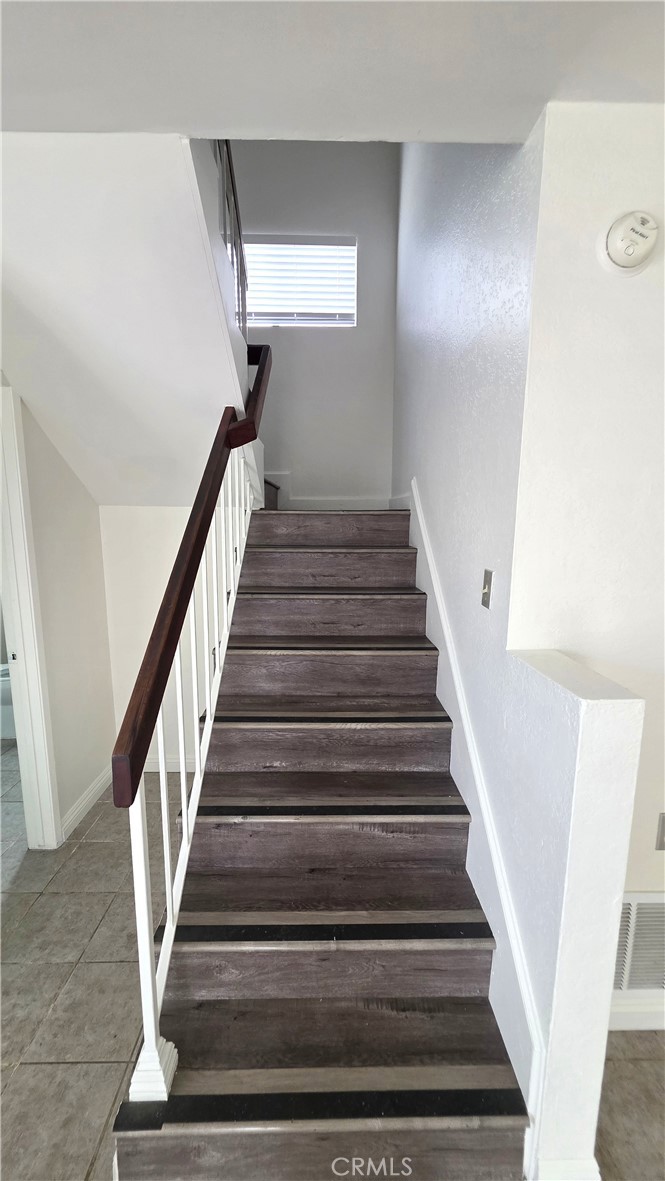 6512 Fullerton Ave #a Property Photo 5