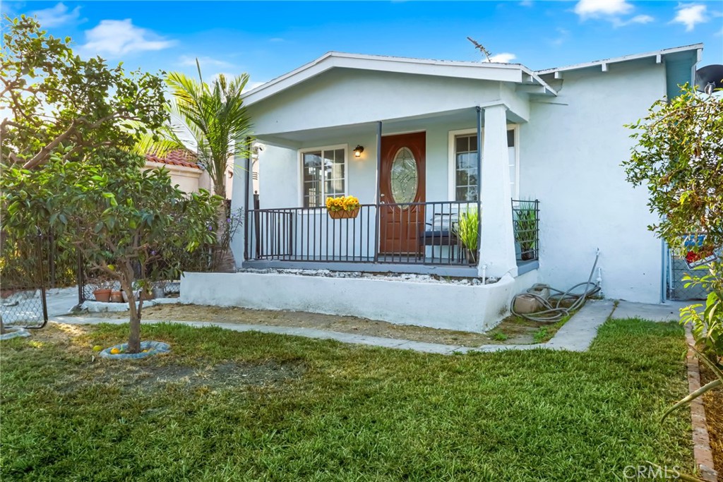 1612 W 71st Street Property Photo 5
