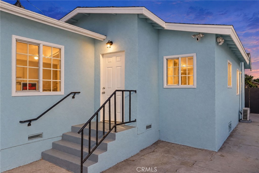 1612 W 71st Street Property Photo 9