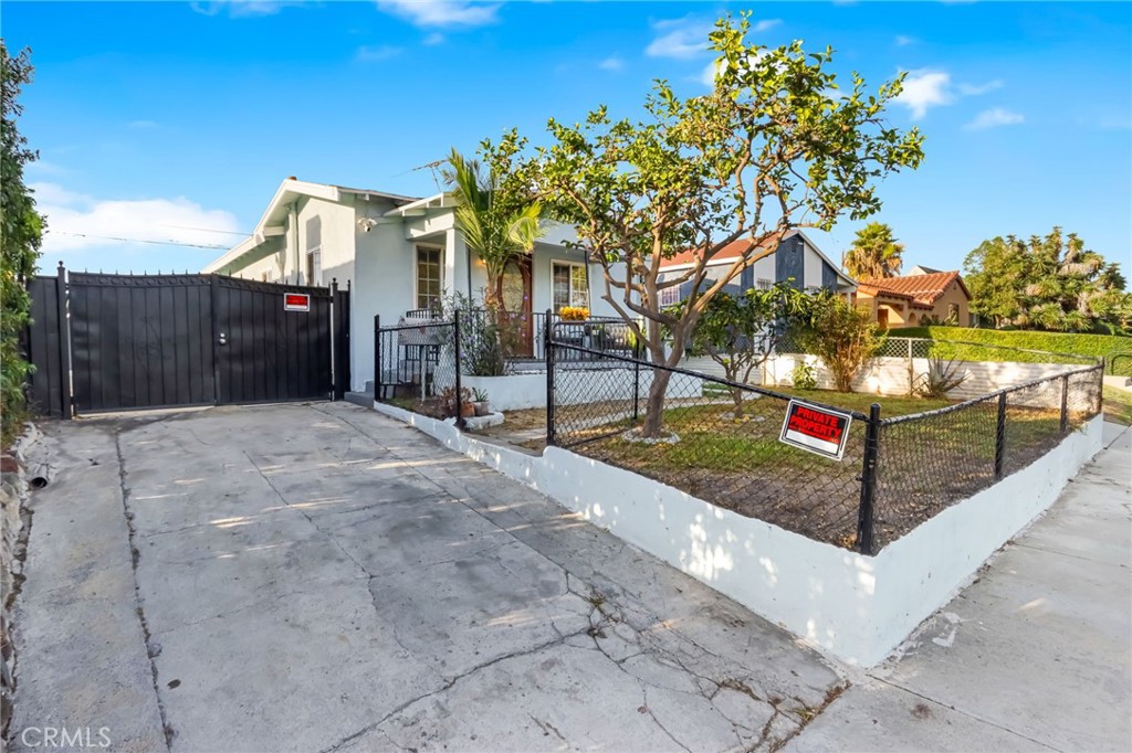 1612 W 71st Street Property Photo 14