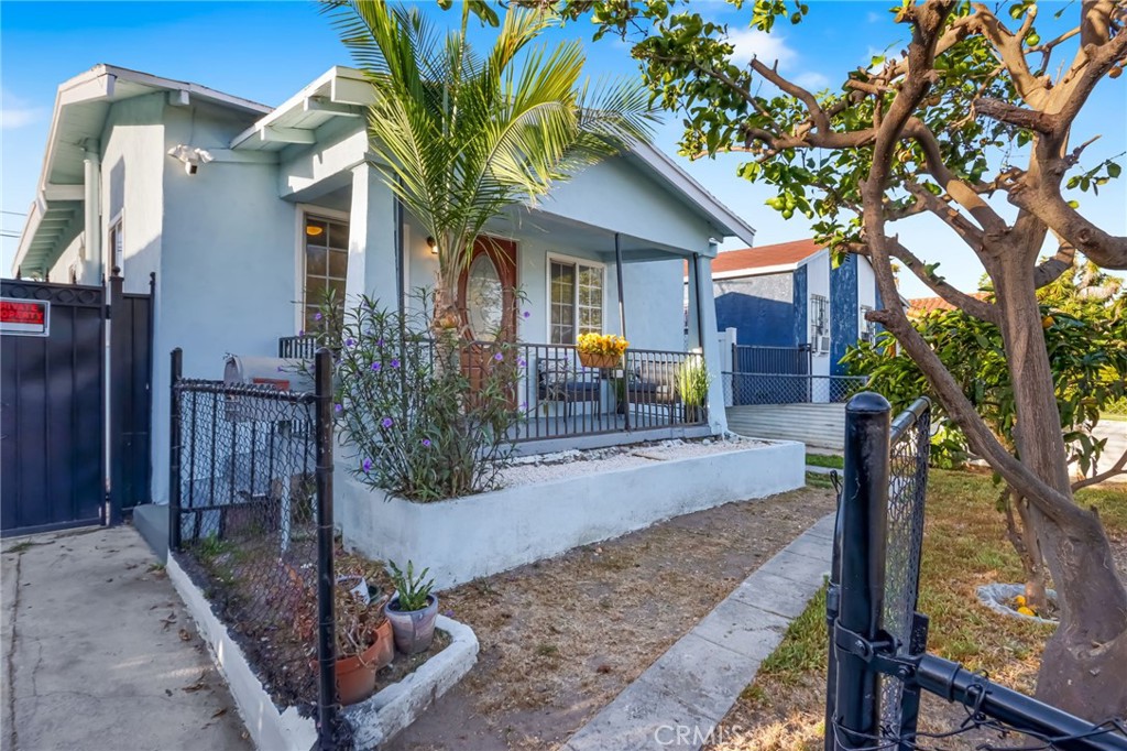 1612 W 71st Street Property Photo 15