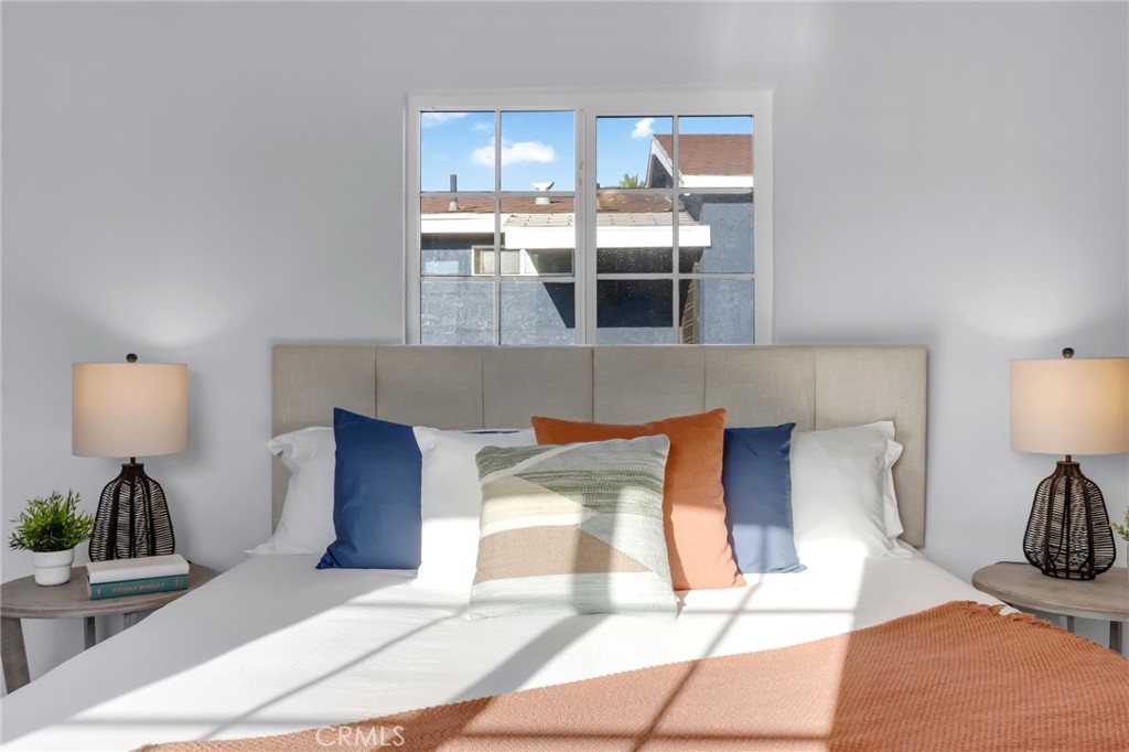 1612 W 71st Street Property Photo 45