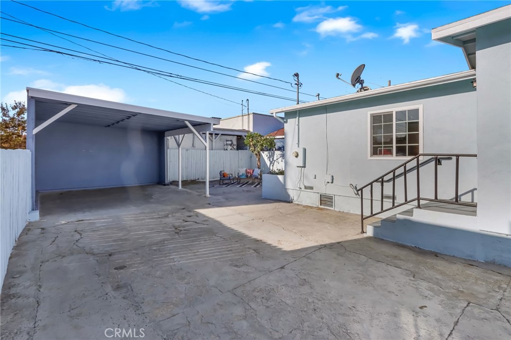 1612 W 71st Street Property Photo 52