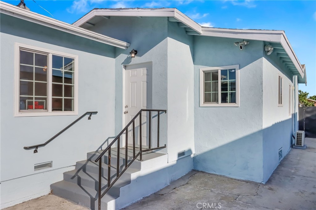 1612 W 71st Street Property Photo 56