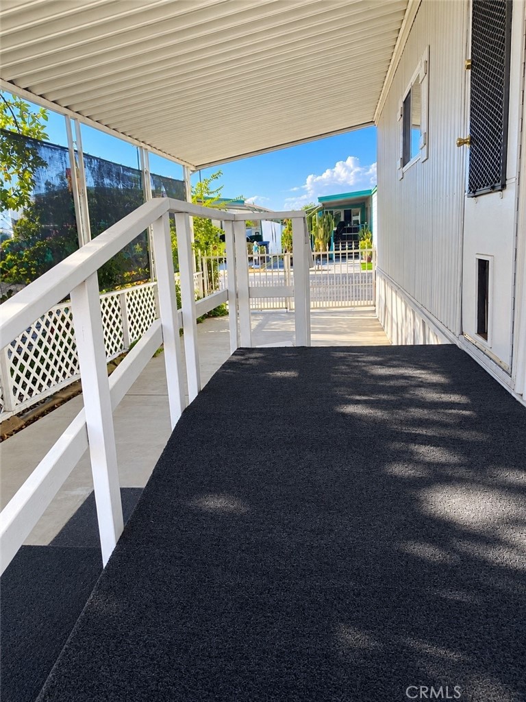 9391 California Avenue 2 Property Photo 2
