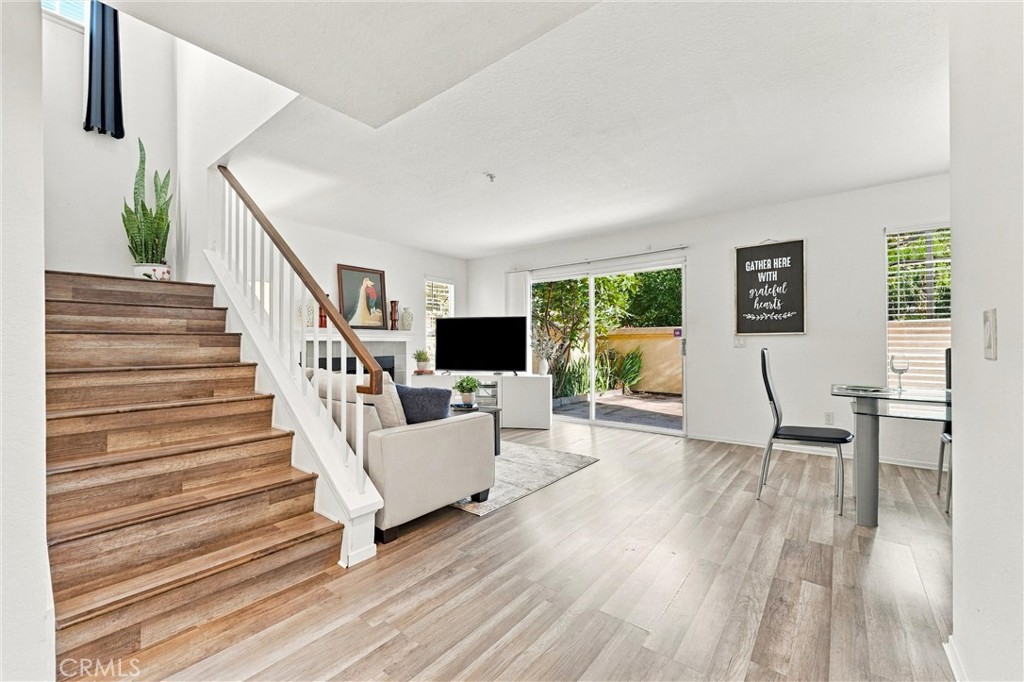 11521 Promenade Drive Property Photo 4